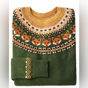 Green Sweater with Fox Pattern